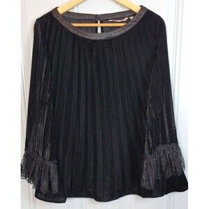 Soft Surroundings Top Size M Velvet Pleated Lace Romantic Gothic